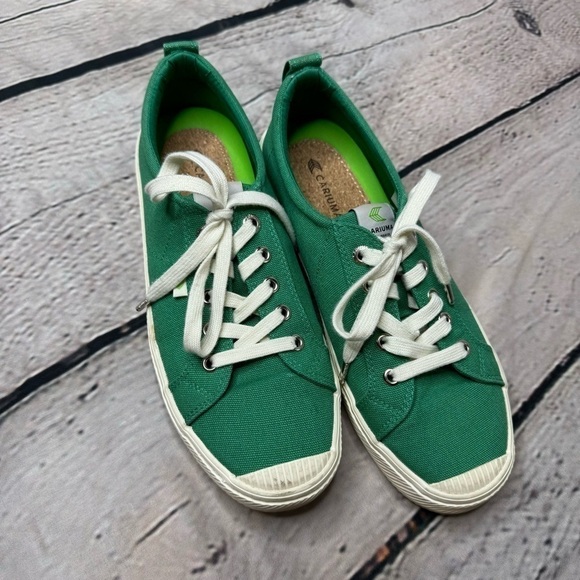 Cariuma OCA low-top green canvas sneakers Women’s 9/ Men’s 7.5 - Picture 10 of 10